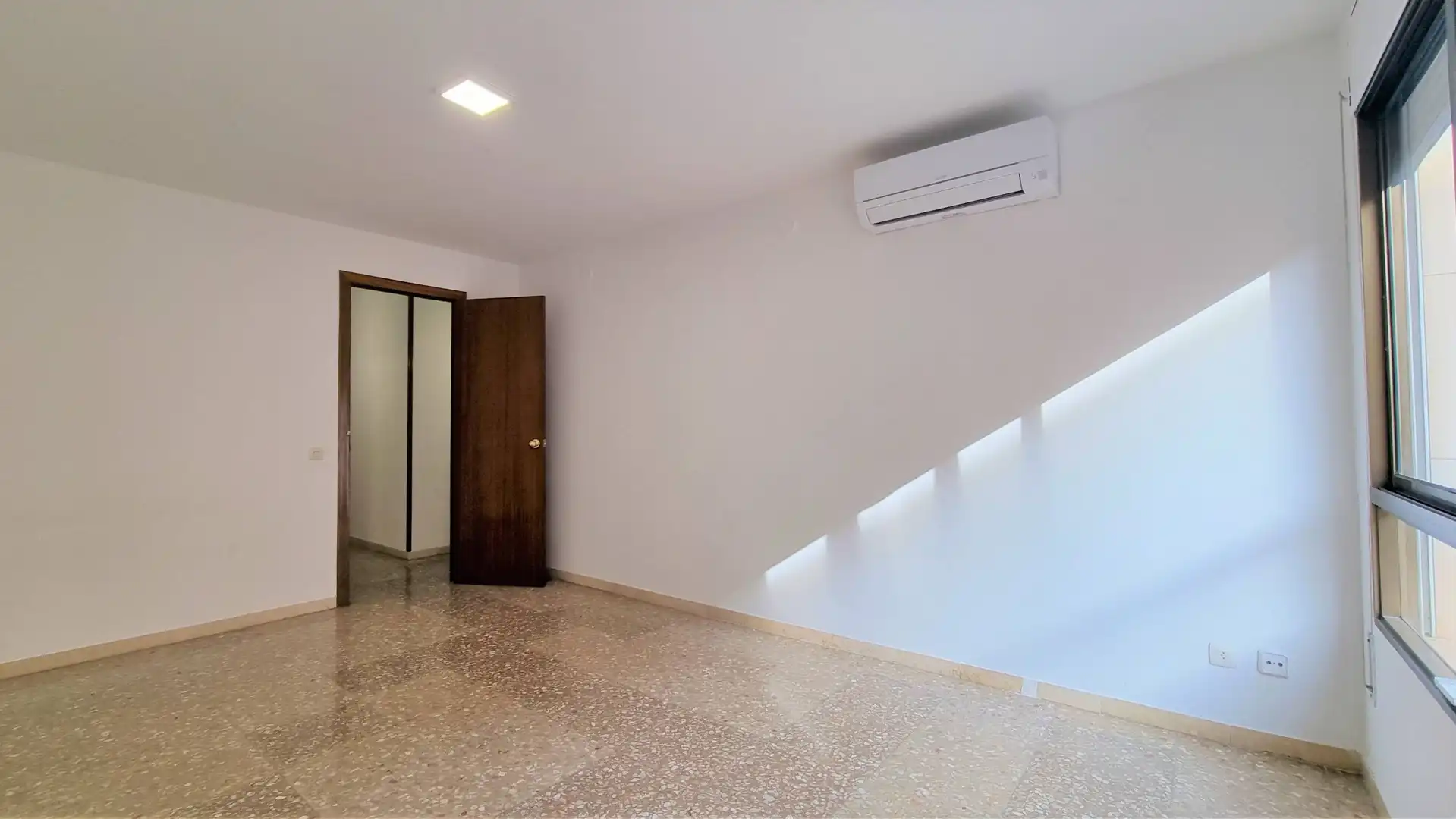 Wohnung zur Miete in Ponent