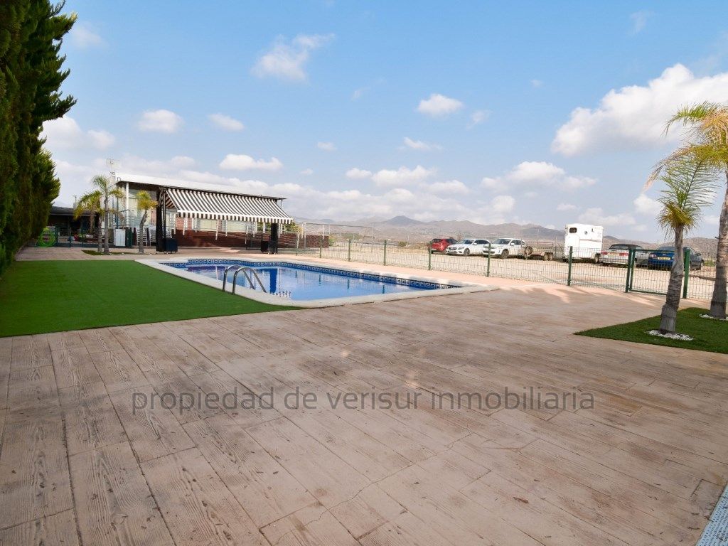 Piscina de Casa o xalet de lloguer en Águilas amb Jardí privat i Piscina