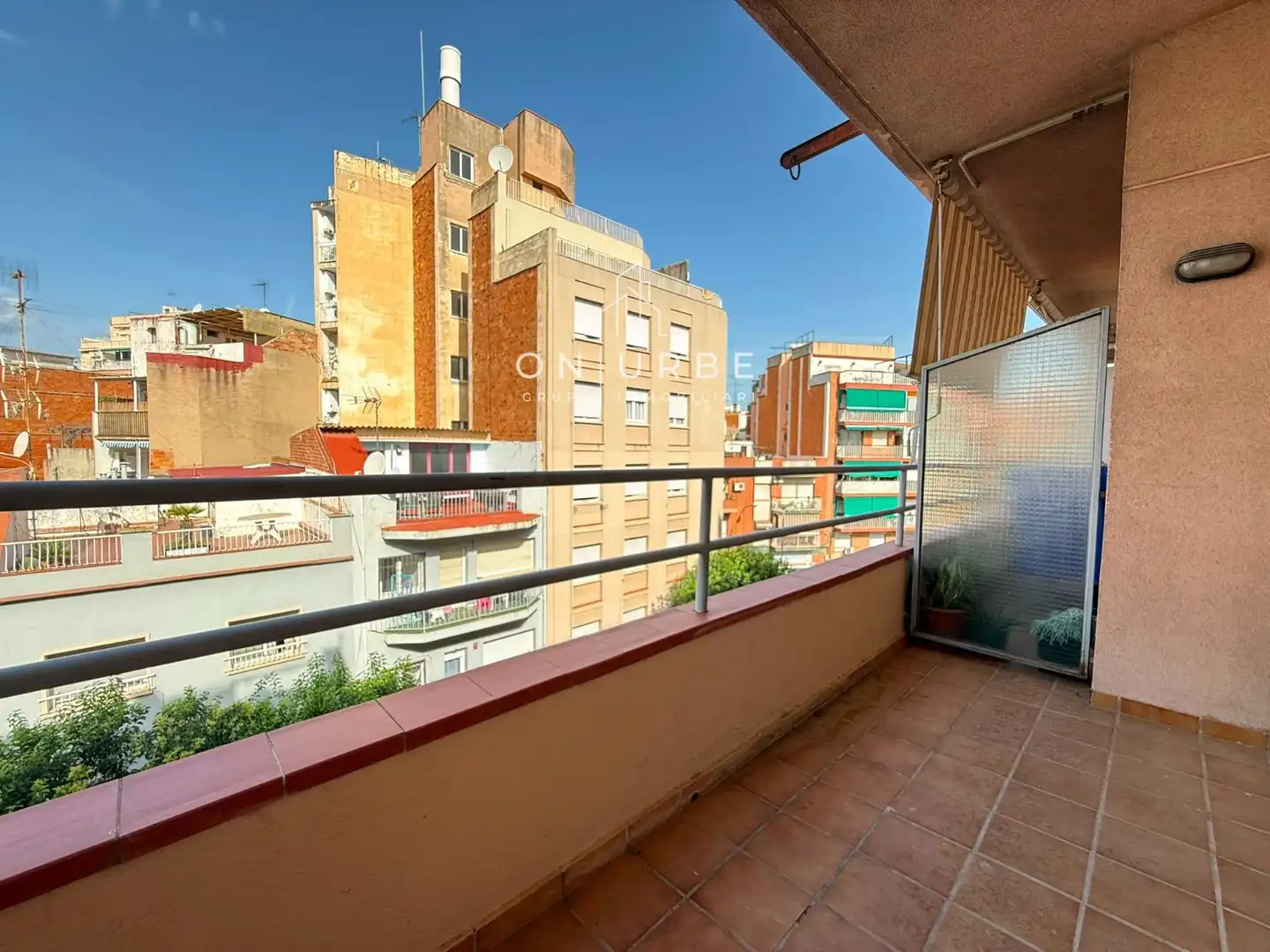 Terrasse von Maisonette zum Verkauf in Badalona mit Klimaanlage, Heizung und Terrasse