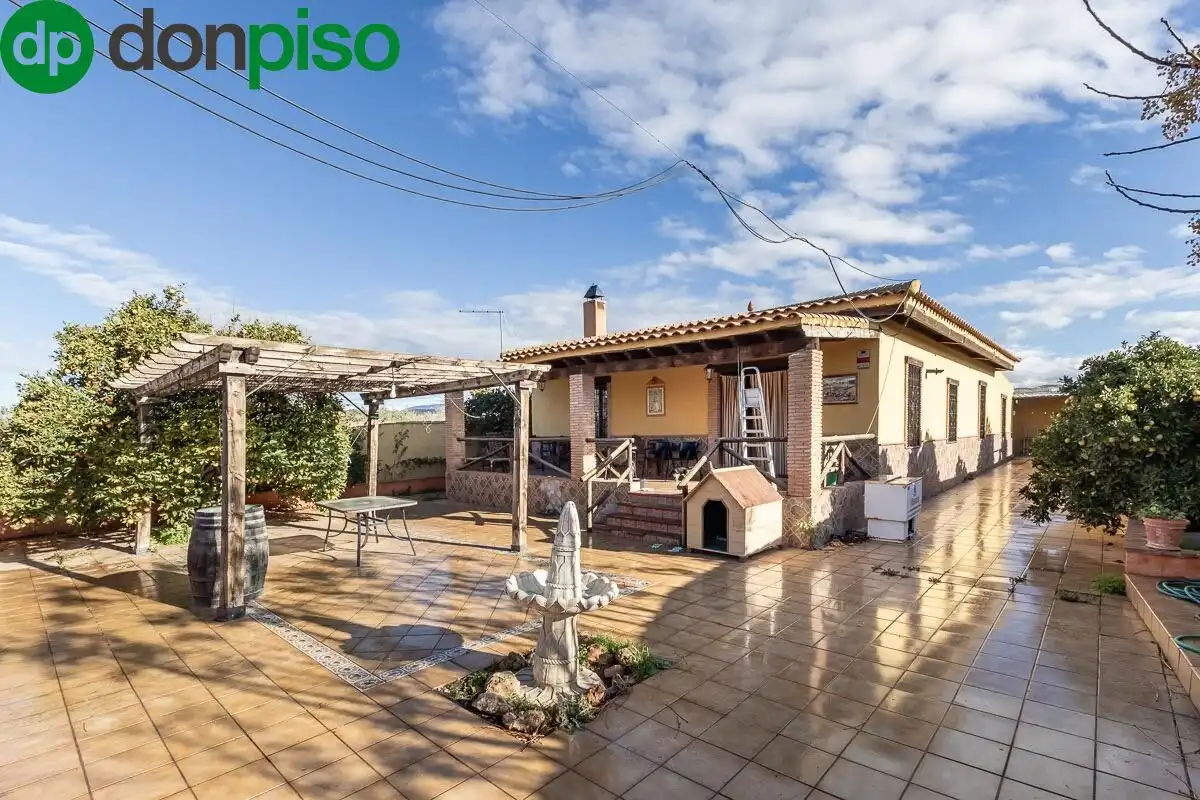 Villa mit Garten zum Verkauf in DISEMINADOS