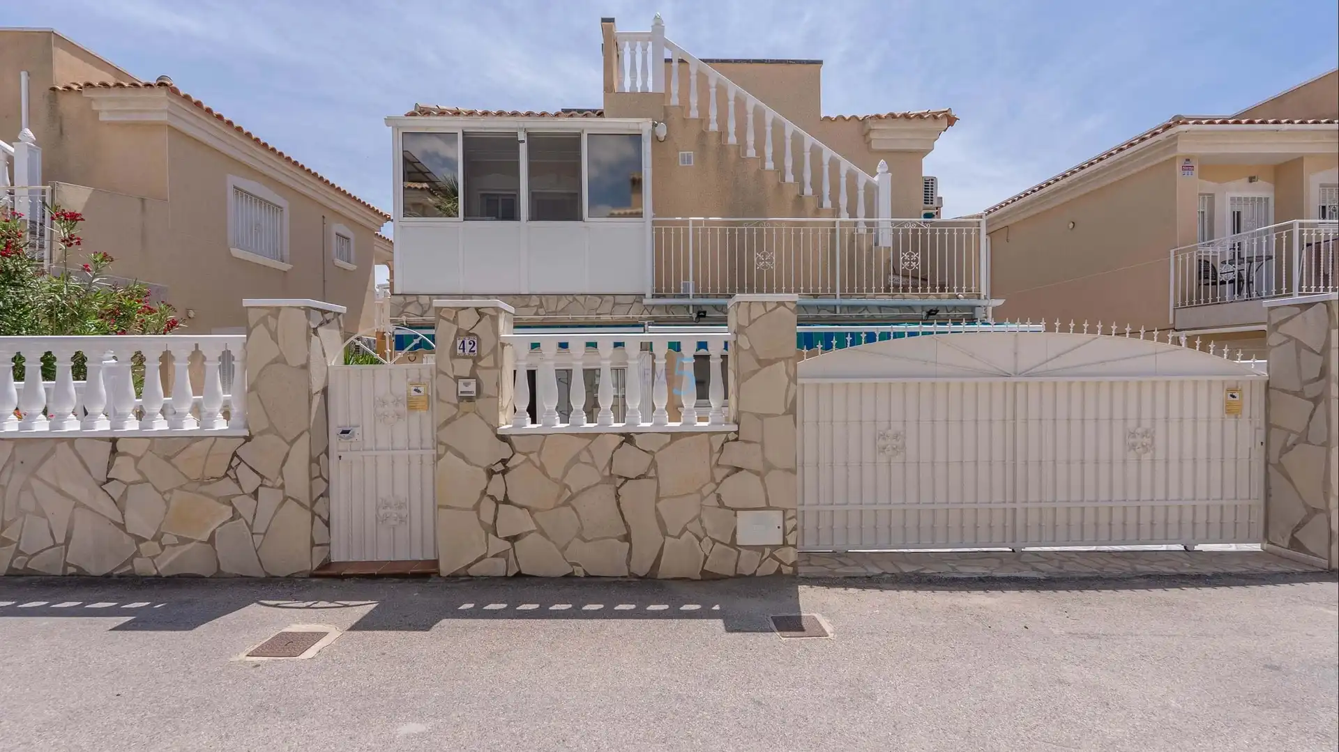 Casa amb terrassa en venda a Orihuela Costa, imagen 3