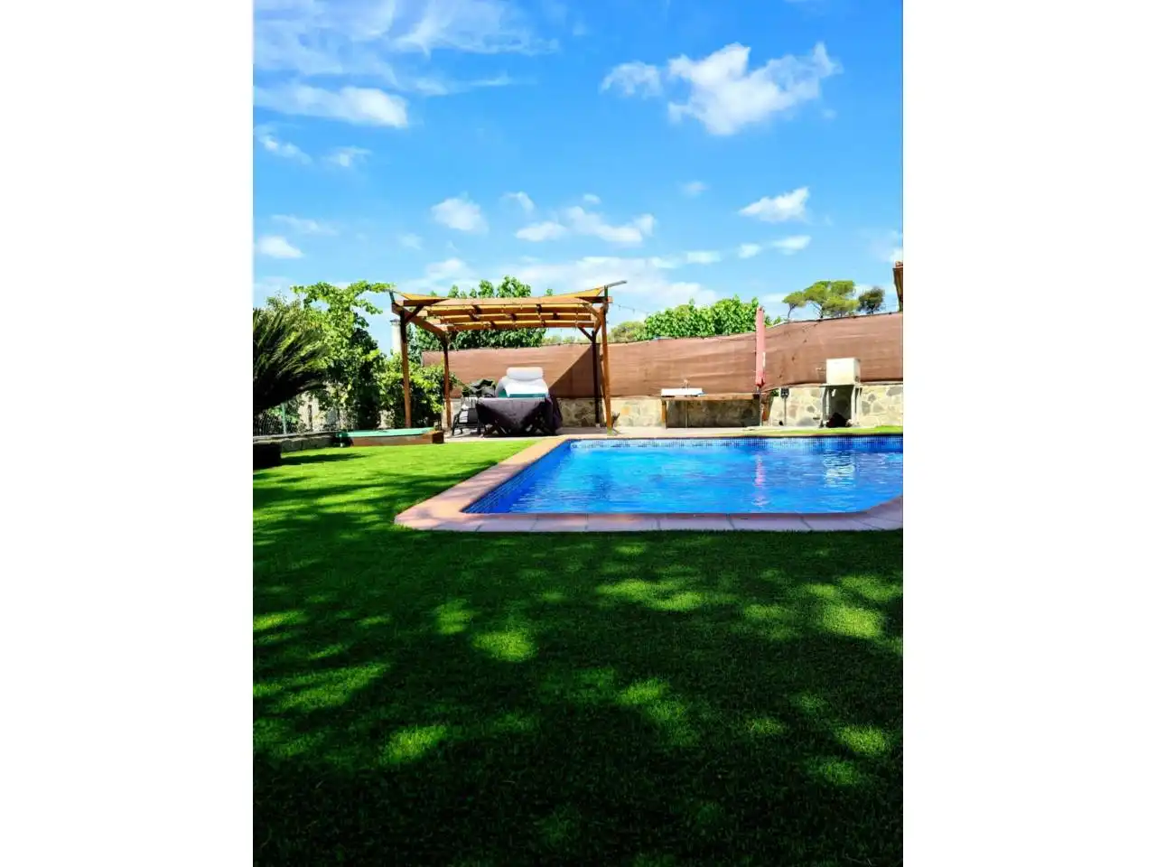 Piscina de Casa o chalet en venta en Vilanova del Vallès con Calefacción, Jardín privado y Piscina