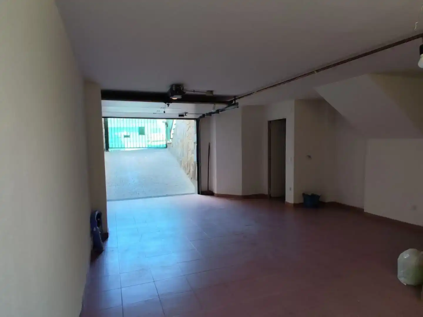 Casa o chalet en venta en Ávila con Jardín privado, Parquet y Balcón