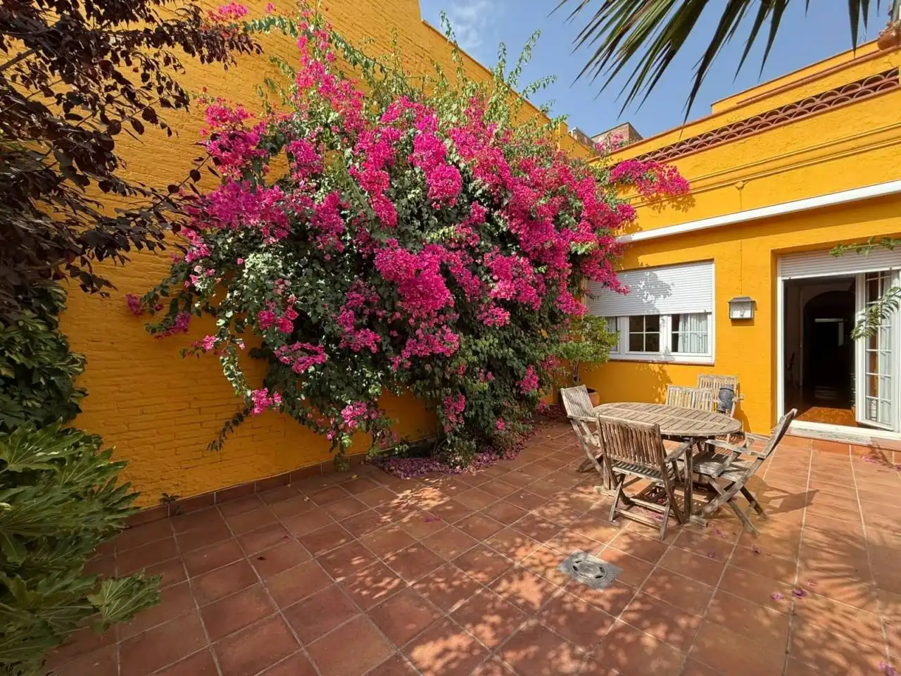Terrassa de Casa o xalet en venda en Terrassa amb Aire condicionat, Calefacció i Jardí privat