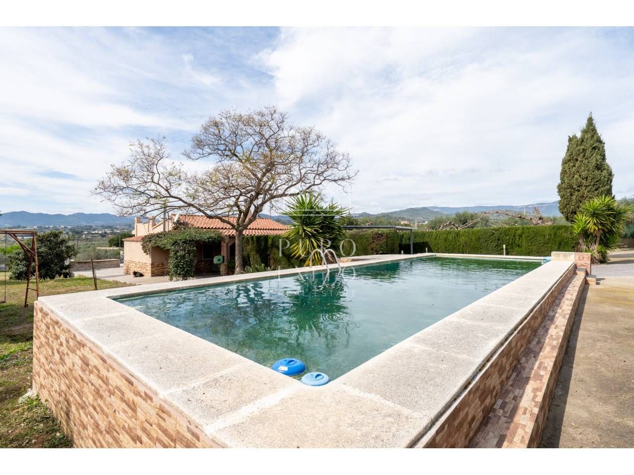 Piscina de Finca rústica en venta en Reus con Aire acondicionado, Calefacción y Jardín privado
