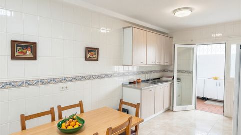 Foto 3 von Einfamilien-Reihenhaus zur Miete in Palmanova, Calvià