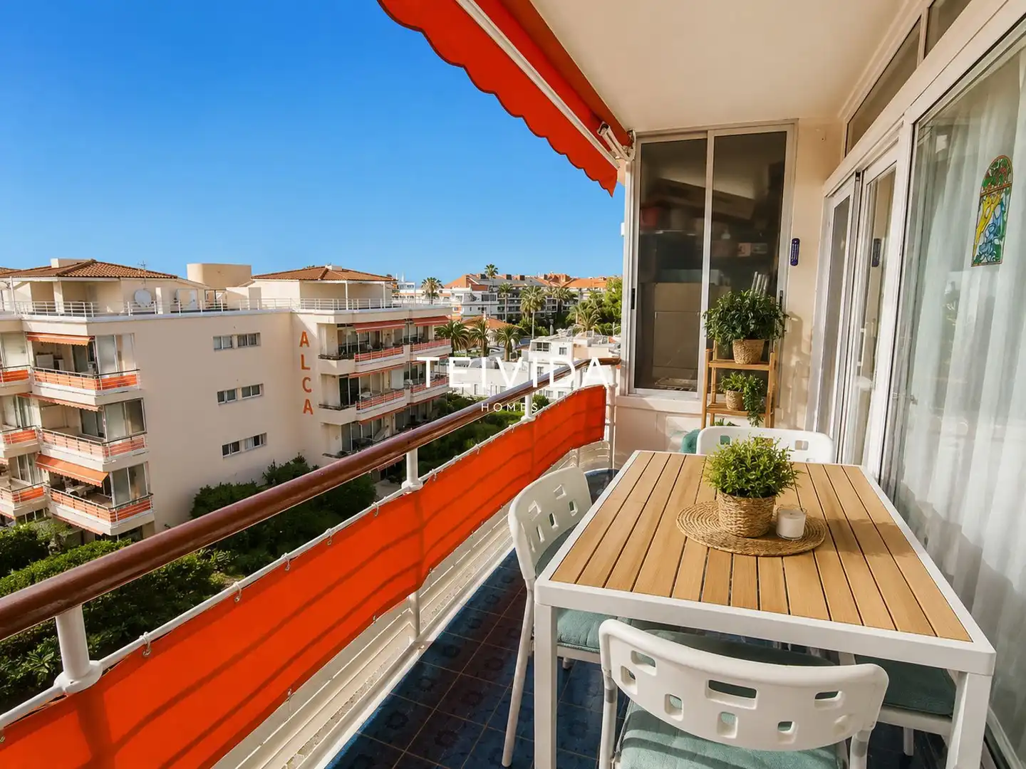 Flat with lift for sale in Avenida Richard J. Yeoward