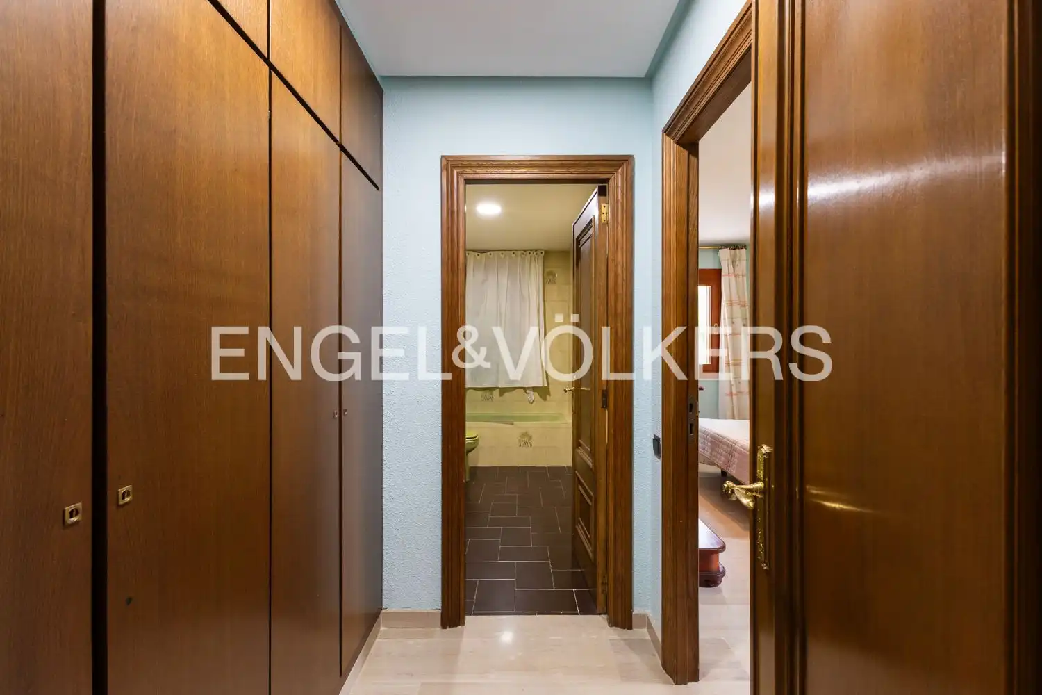 Casa o chalet en venta en Chiva con Aire acondicionado, Calefacción y Jardín privado