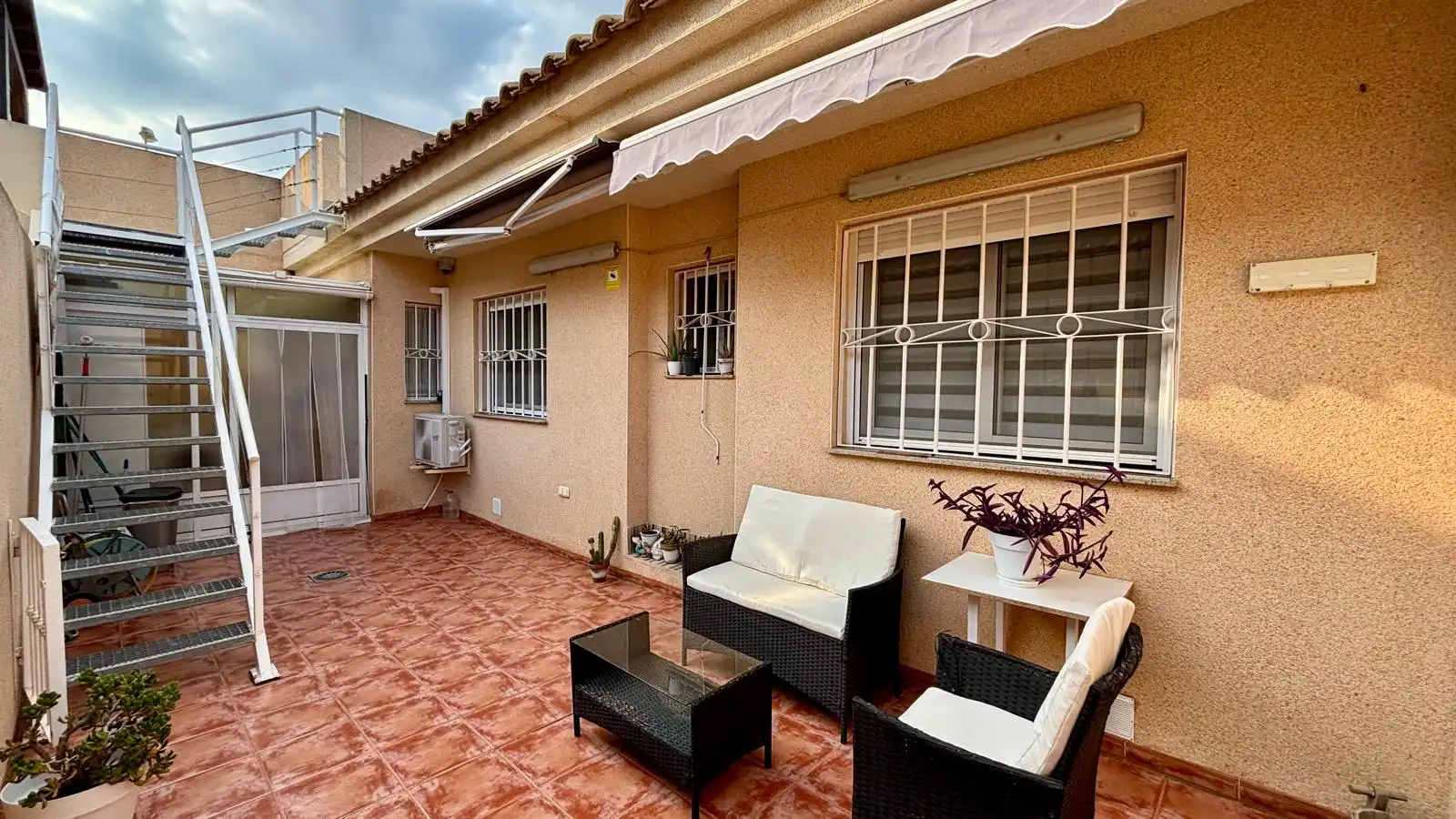 Terraza de Casa adosada en venta en Cartagena con Aire acondicionado, Calefacción y Jardín privado