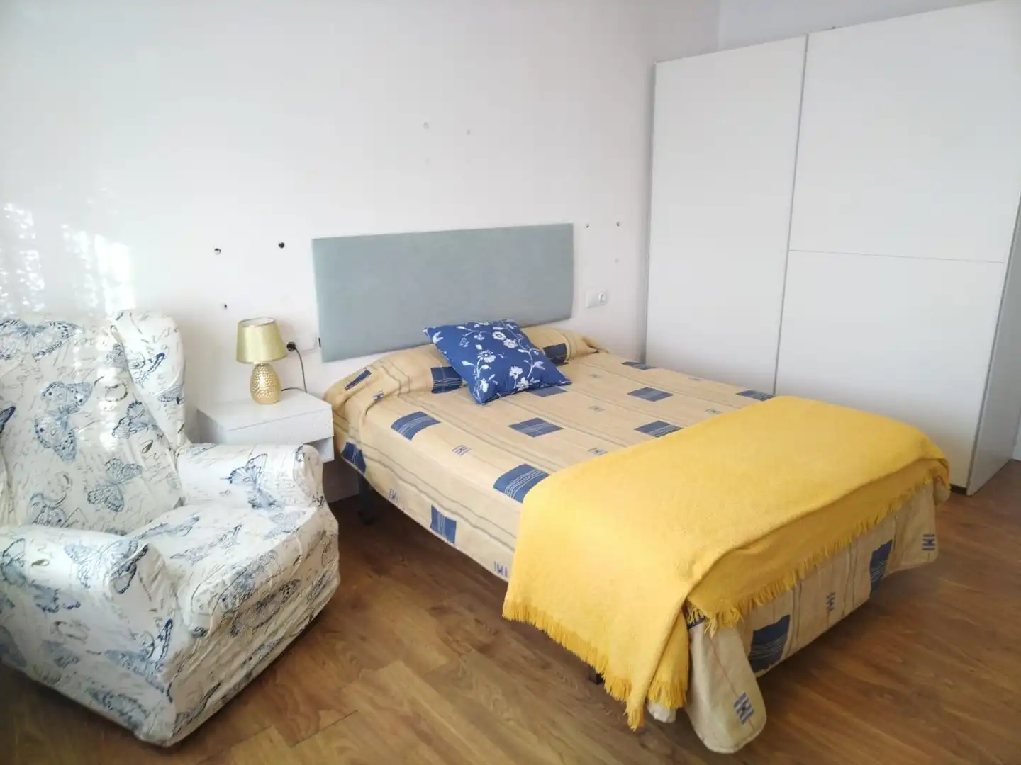 Habitación de Apartamento en venta en Vilanova de Arousa con Calefacción
