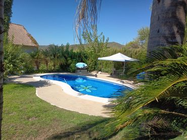 House with pool for sale in Periurbano Este - Campiña