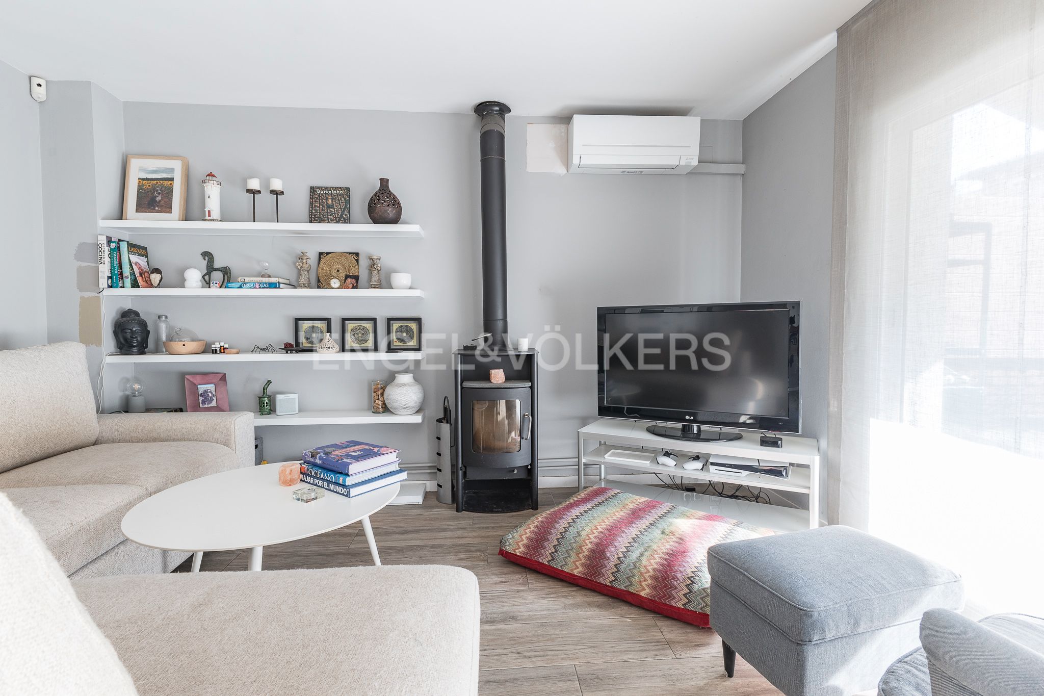 Sala d'estar de Casa o xalet en venda en Sant Quirze del Vallès amb Aire condicionat, Calefacció i Parquet