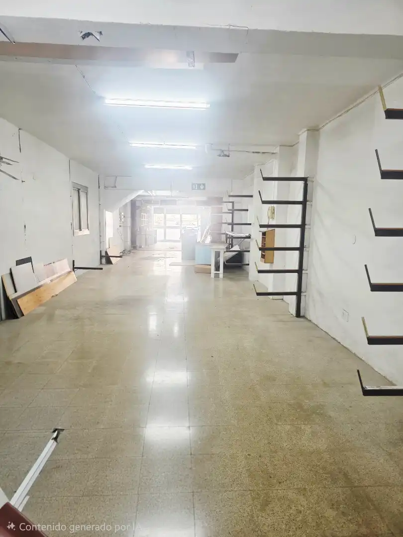 Local comercial en venta en Nou Barris, imagen 9