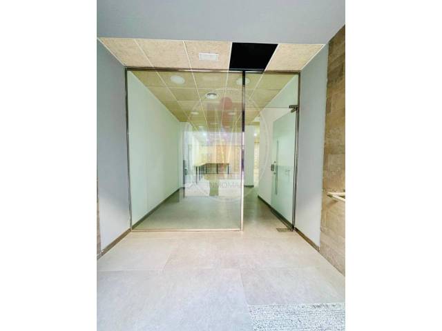 Local comercial en Alquiler en Pasaje INDUSTRIA, 3 en Centre