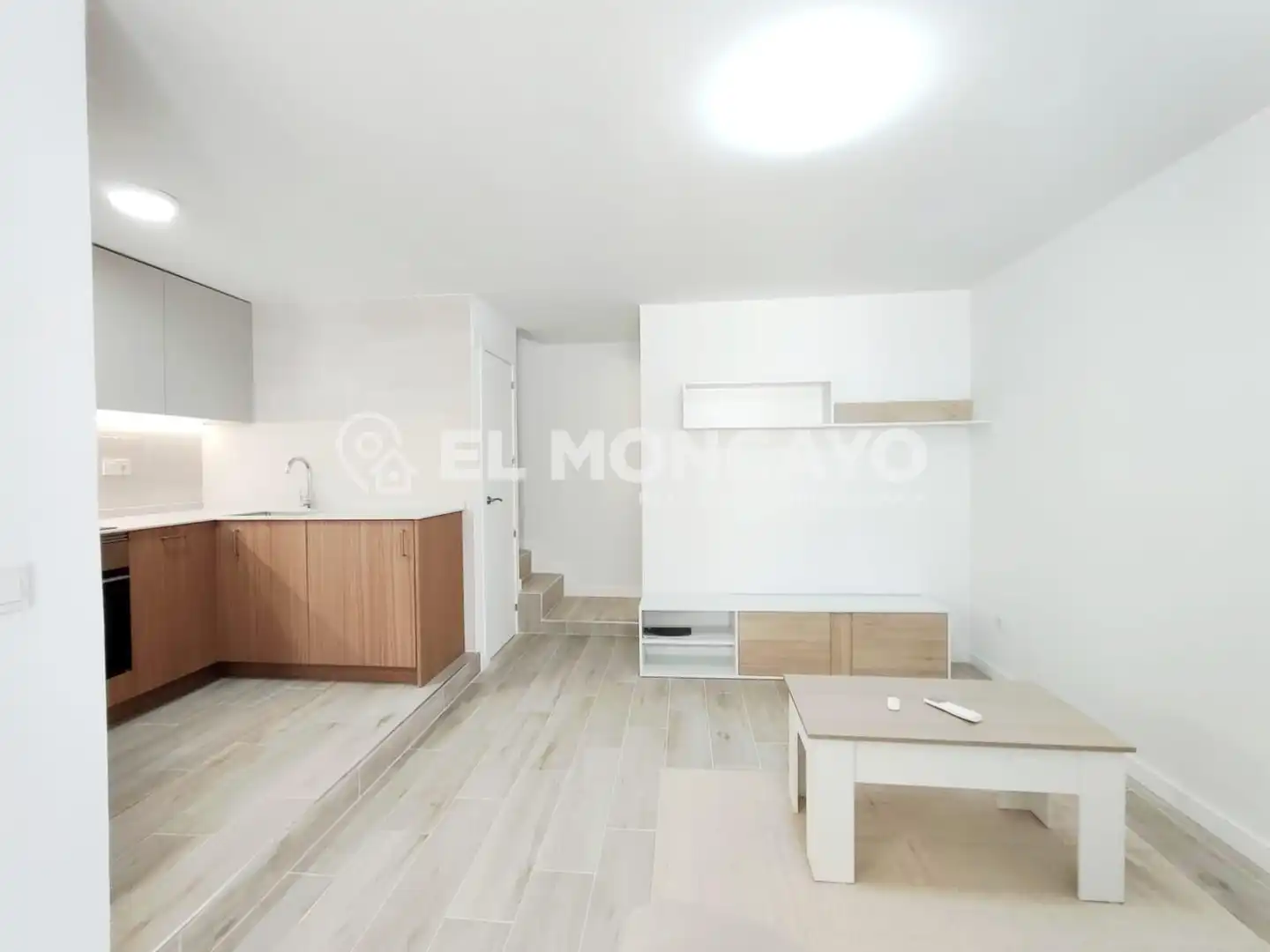 Sala d'estar de Casa adosada en venda en Torrevieja amb Aire condicionat, Calefacció i Terrassa