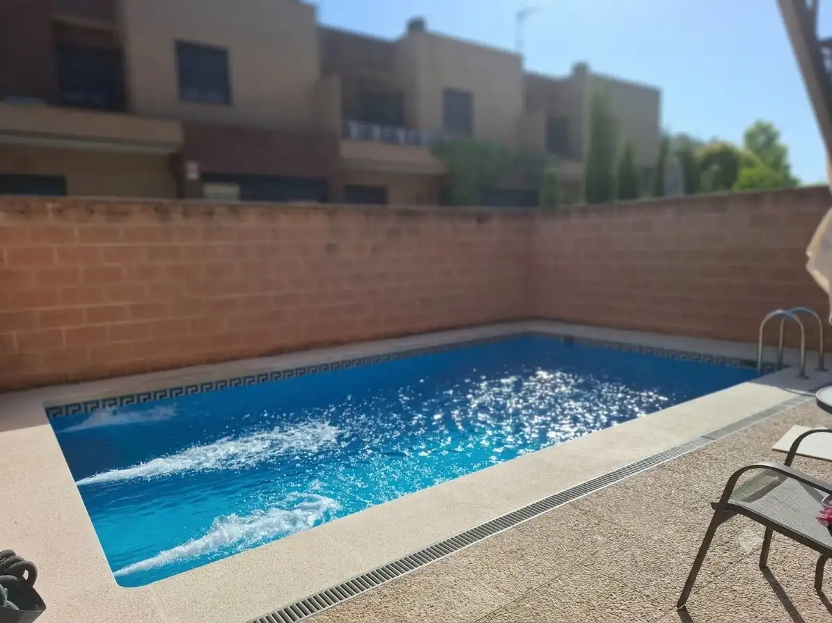 Swimming pool of Houses for sale in Ciudad Real  with Air Conditioner, Heating and Terrace