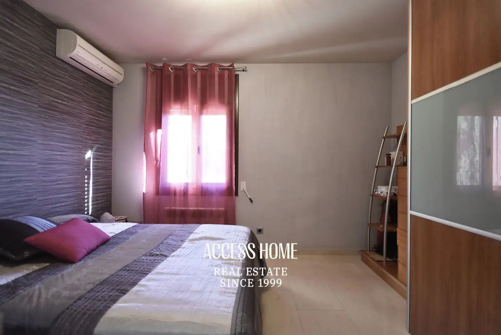 Dormitori de Casa o xalet en venda en Premià de Dalt amb Aire condicionat, Calefacció i Terrassa