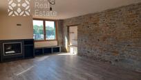 Living room of Country house for sale in L'Esquirol