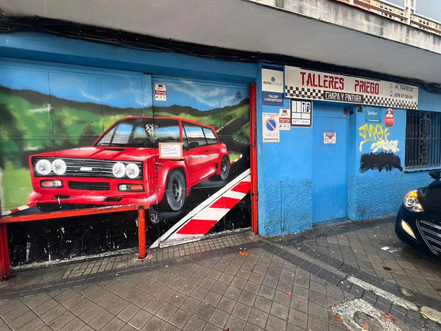 Parking de Local en venta en Madrid