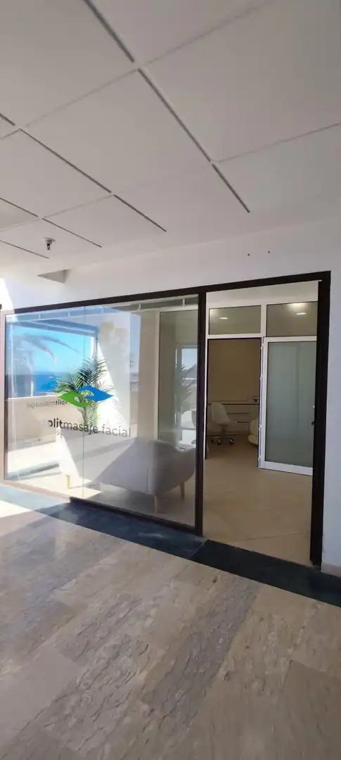Local comercial de lloguer a Playa de las Américas