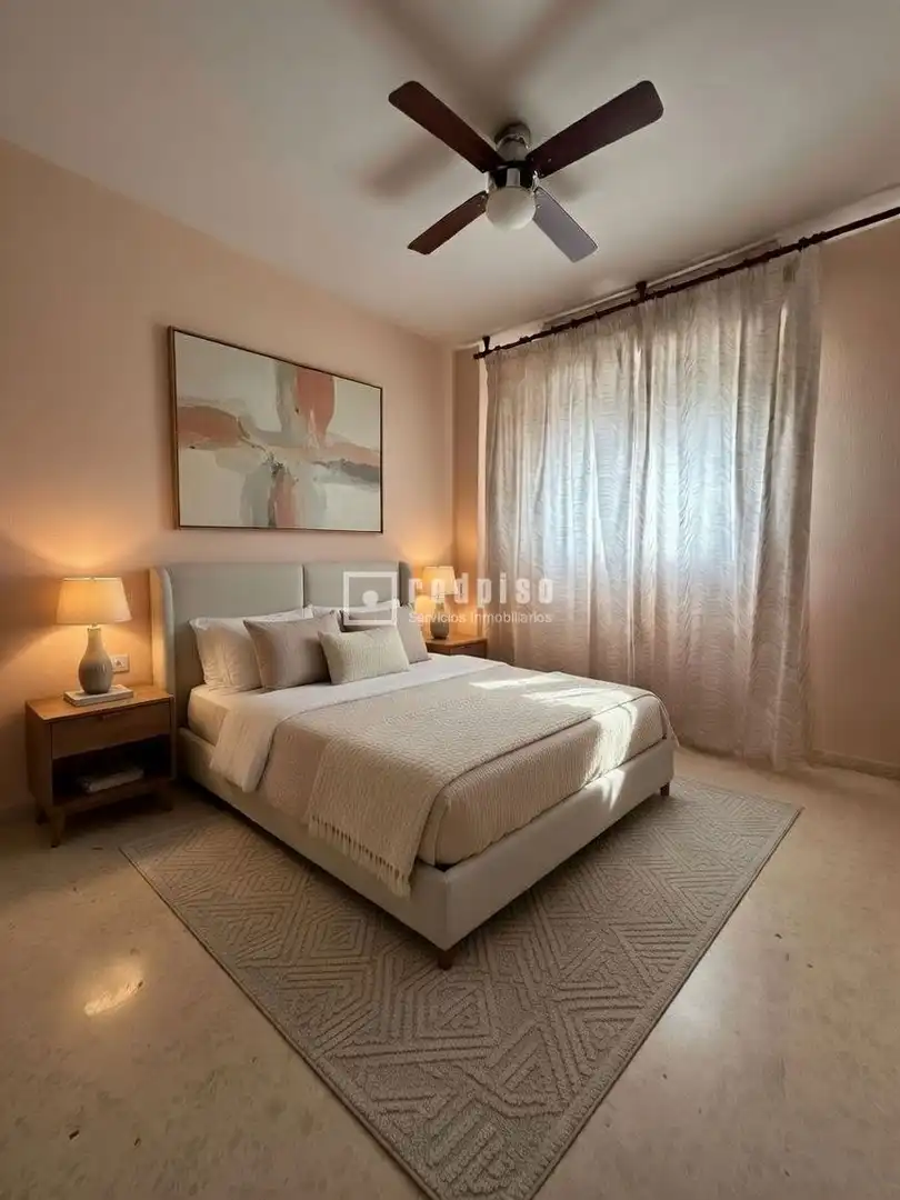 Habitación de Piso en venta en Mairena del Aljarafe con Aire acondicionado