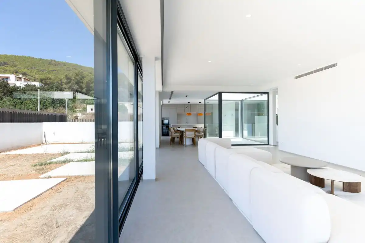 Casa aparellada amb terrassa en venda a Carrer de Ramon Muntaner, imagen 7