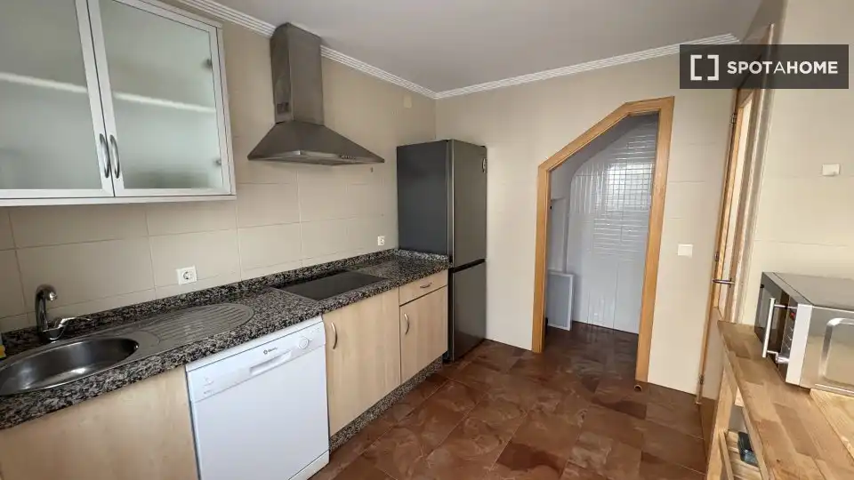 Cocina de Apartamento para compartir en El Portil con Aire acondicionado, Calefacción y Terraza