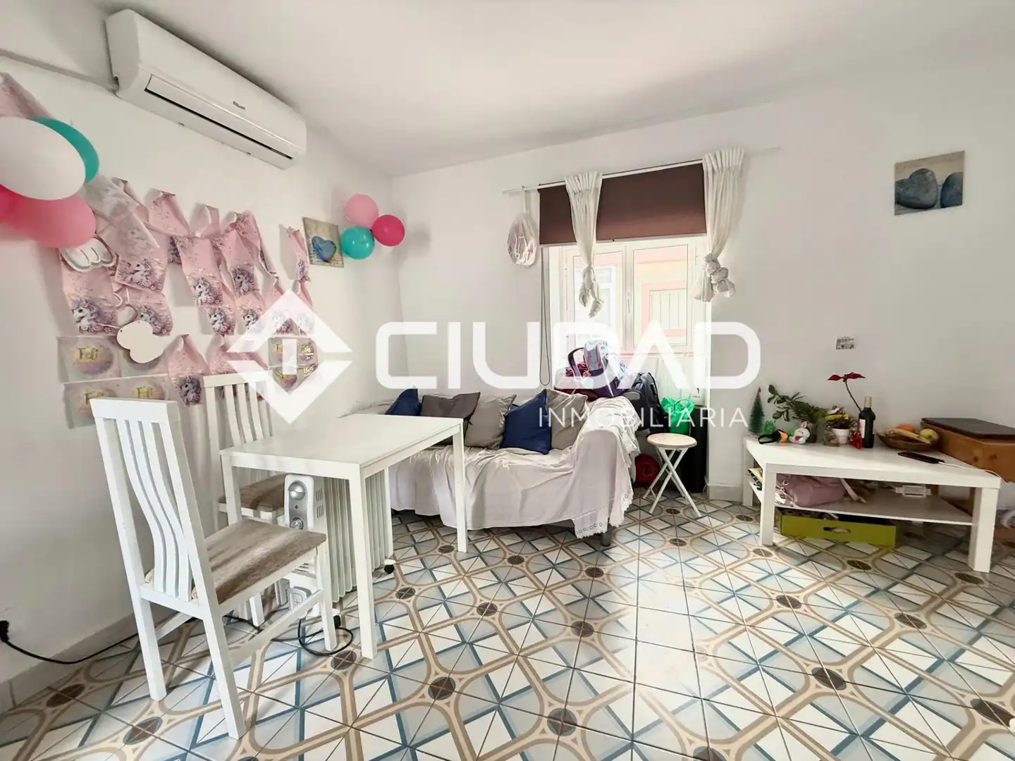 Sala d'estar de Estudi en venda en Lebrija