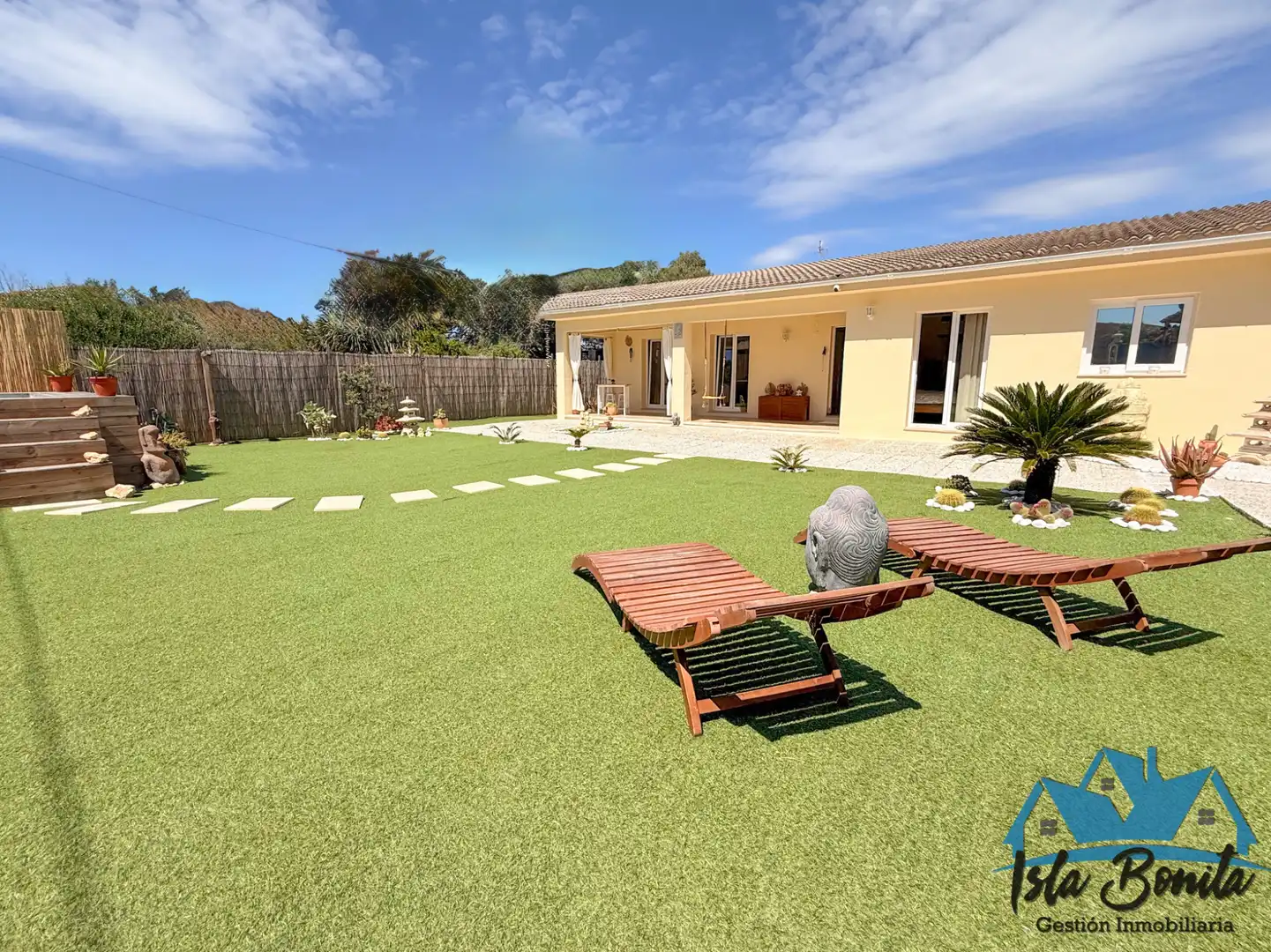 Garden of Houses for sale in Llucmajor  with Air Conditioner, Heating and Private garden