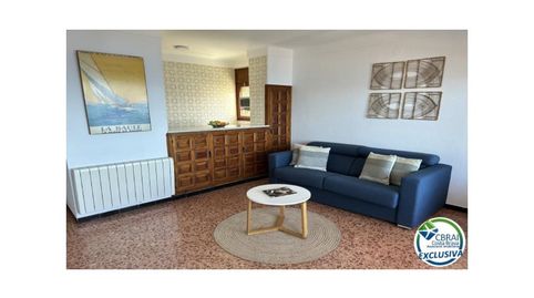 Foto 3 de Piso en venta en Calle de Manuel Mila I Fontanal, 30, Almadrava - Canyelles - Puig-Rom, Roses