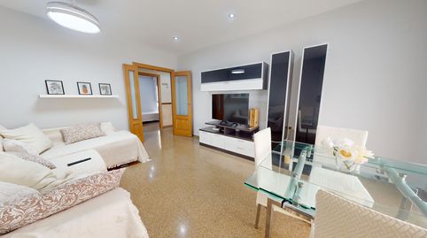 Foto 2 de Piso en venta en Calle Donoso Cortés, Fraternidad, Elda