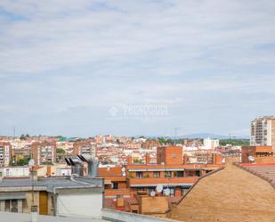 Exterior view of Flat for sale in  Madrid Capital  with Heating