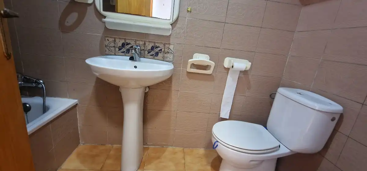 Baño de Casa adosada en venta en Santa Pola con Terraza, Amueblado y Balcón