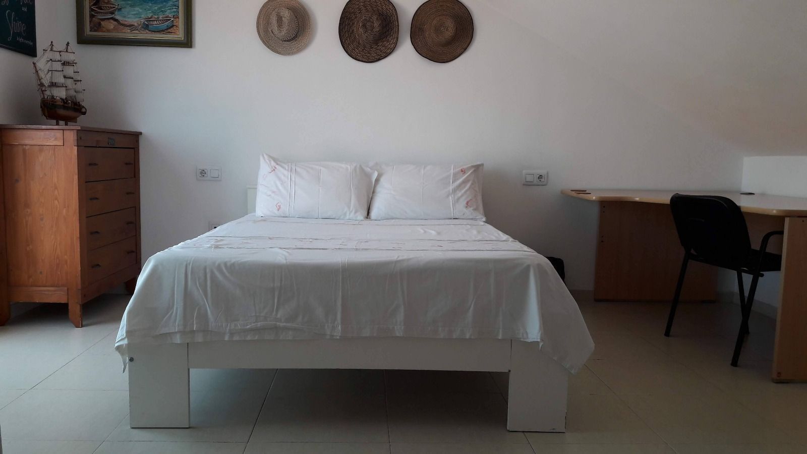 Habitación de Ático en venta en Benalmádena con Piscina comunitaria