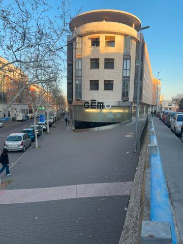 Local comercial en Alquiler en Avenida Tablas de Daimiel en Larache