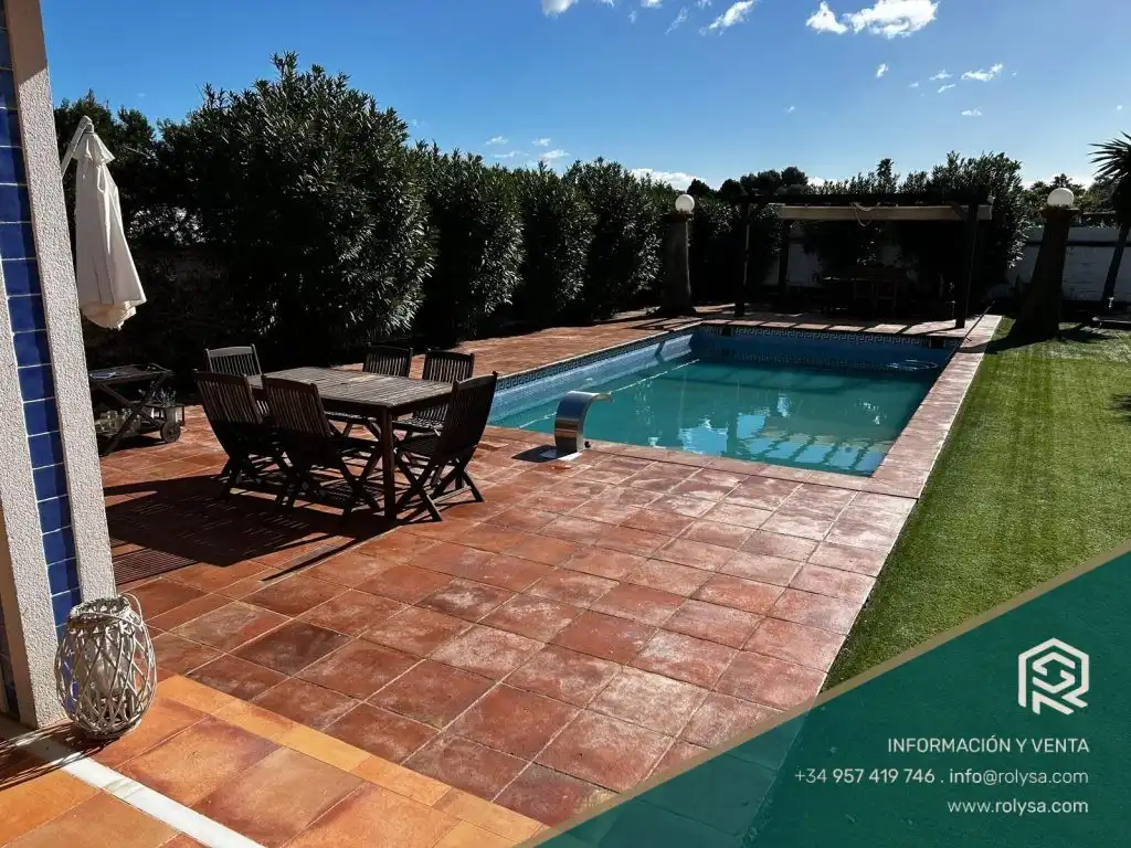 Casa o chalet en venta en Alcolea