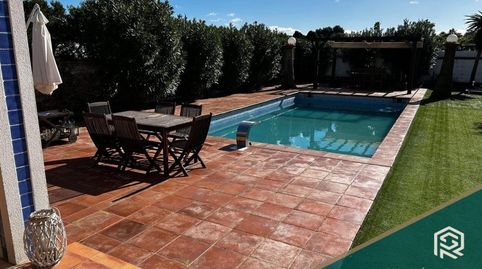 CHALET EN VENTA  EN CORDOBA, ENCINARES DE ALCOLEA, URBANO, 4 DORM, 3 BAÑOS, APARTAMENTO EN SÓTANO, PISCINA, JARDIN, CLIMATIZADO, imatge 3