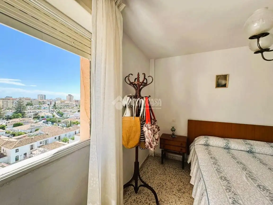 Habitación de Piso en venta en Fuengirola con Balcón