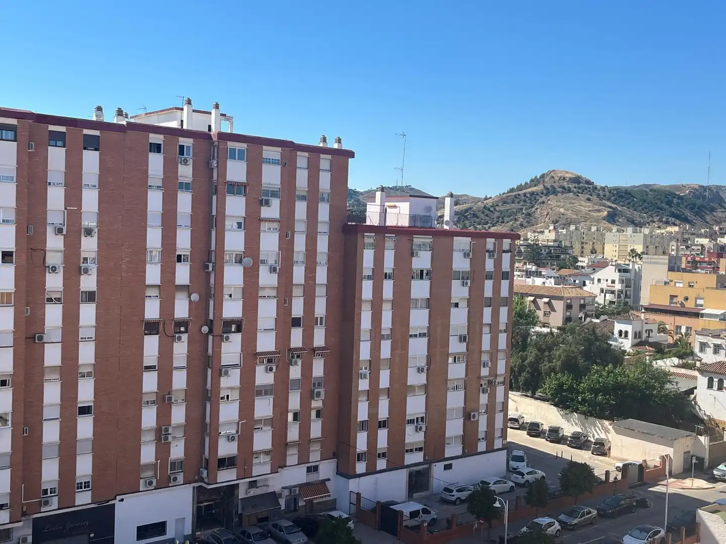 Vista exterior de Piso en venta en Málaga con Aire acondicionado, Jardín privado y Terraza