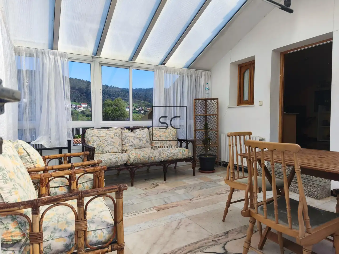 Terrassa de Casa o xalet en venda en Ferrol amb Calefacció, Jardí privat i Traster