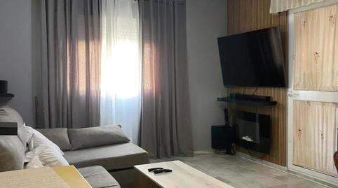 Foto 3 von Erdgeschoss zur Miete in Carlos Soto, La Motilla - Fuente del Rey, Dos Hermanas