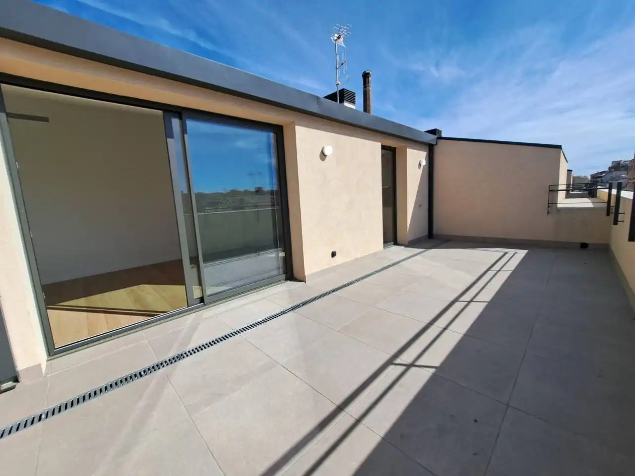Terraza de Piso de alquiler en Sabadell con Aire acondicionado, Calefacción y Parquet