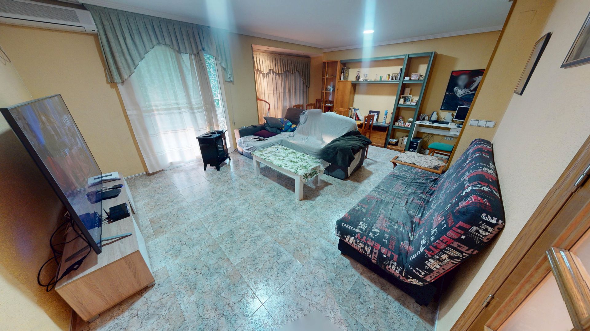 Sala d'estar de Pis en venda en Alicante / Alacant amb Aire condicionat, Moblat i Forn