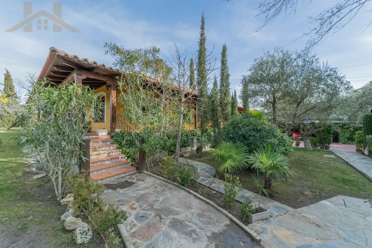 Jardí de Casa o xalet en venda en Boadilla del Monte amb Aire condicionat, Calefacció i Jardí privat