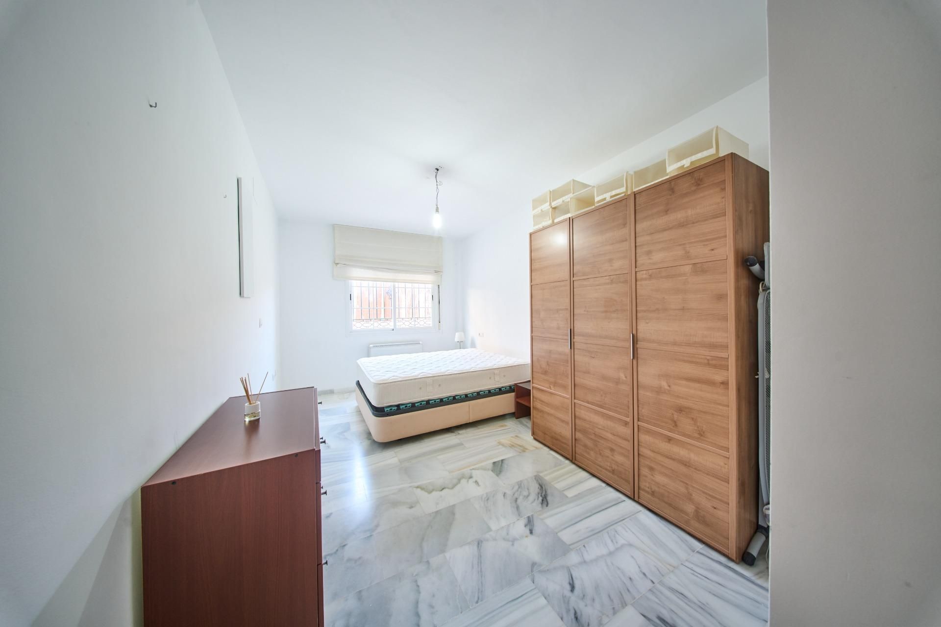 Bedroom of Flat for sale in Gójar  with Air Conditioner, Terrace and Storage room