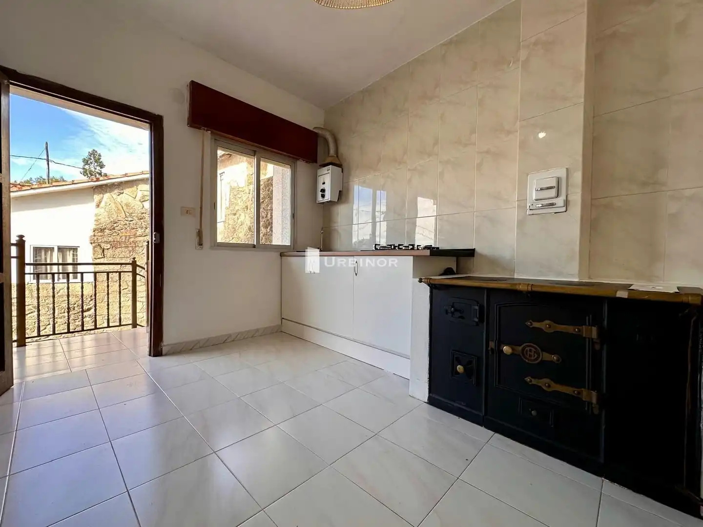 Haus mit Terrasse zum Verkauf in Vilamarín, imagen 2