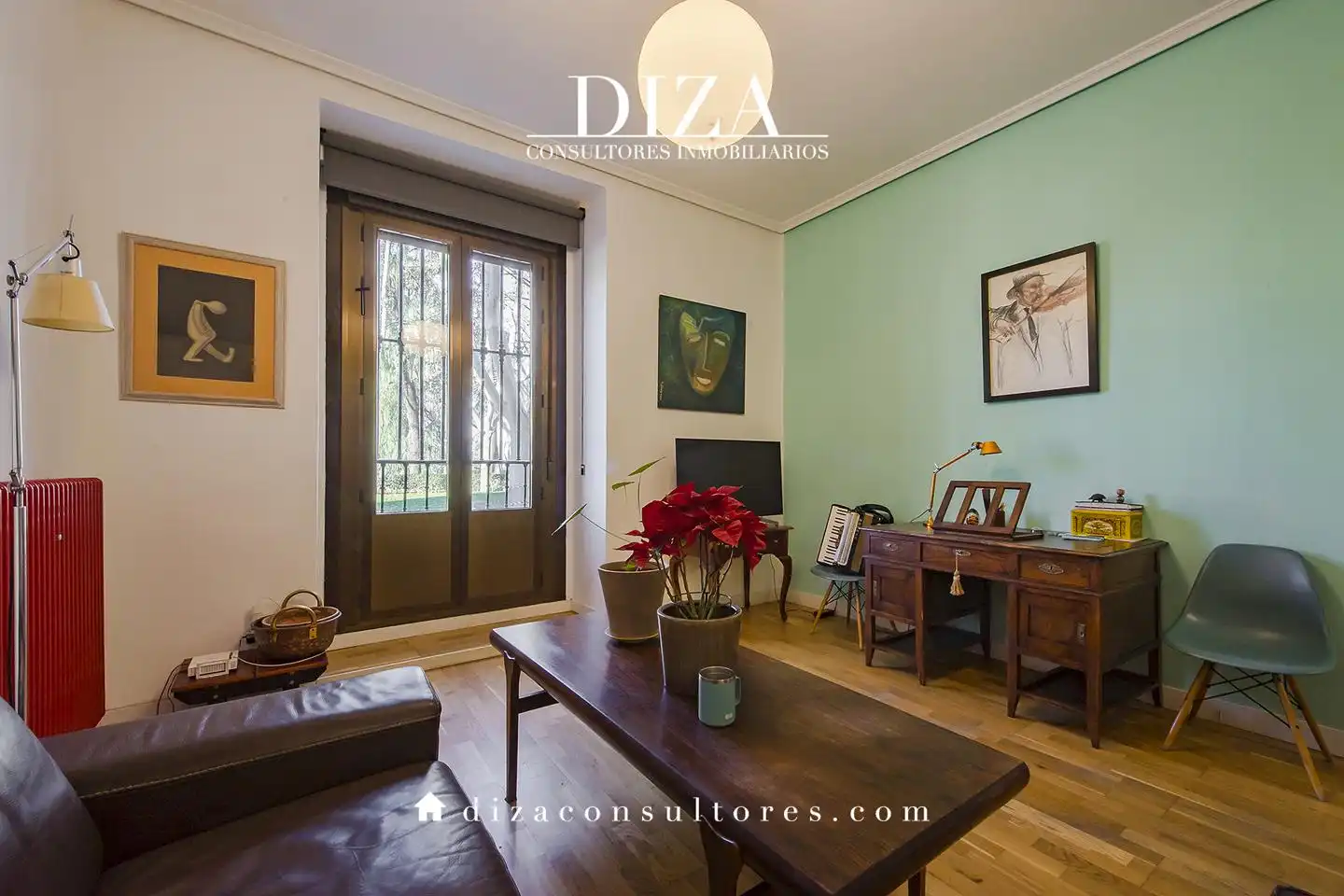 Piso con ascensor en venta en De Oriente
