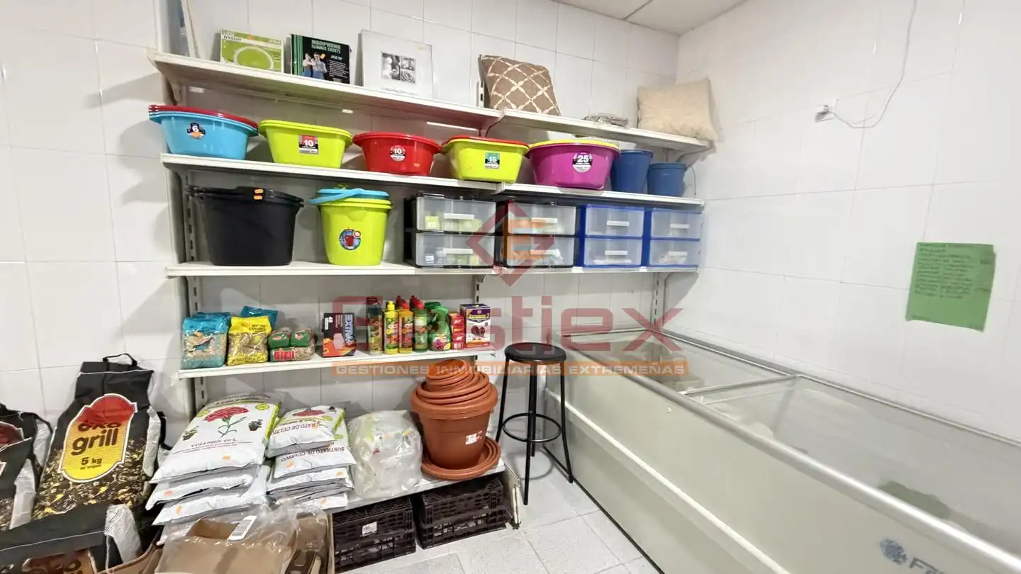 Local comercial en venda a Almendralejo, imagen 7