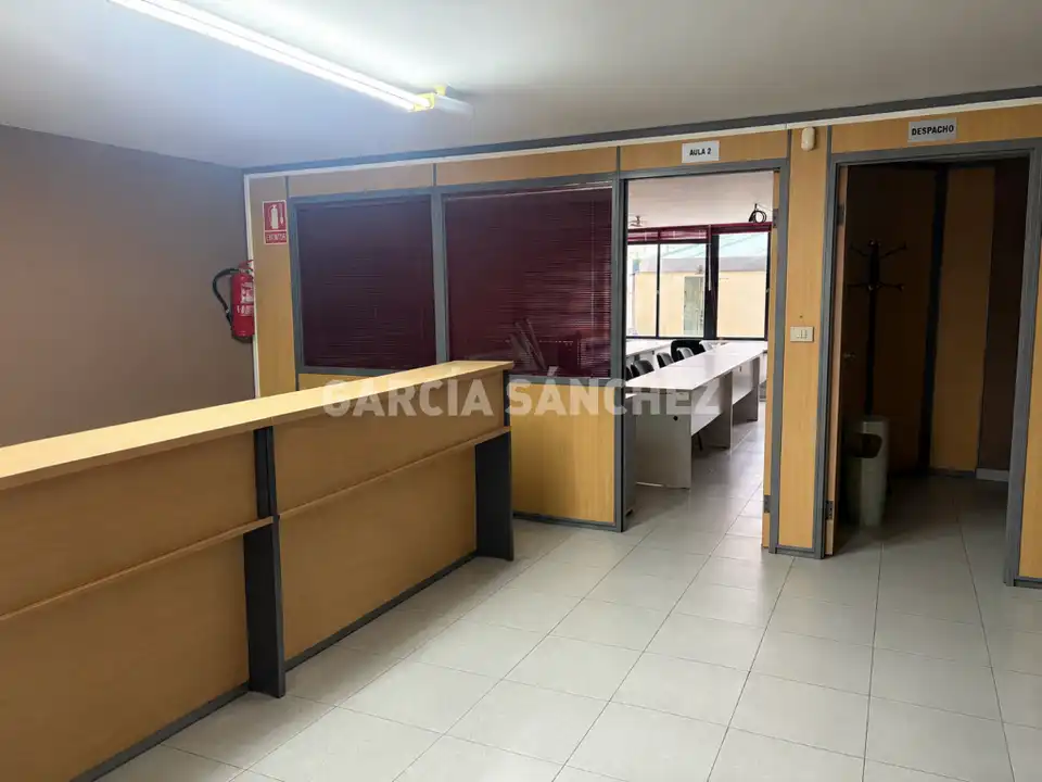 Oficina en venta en Boiro, A Coruña
