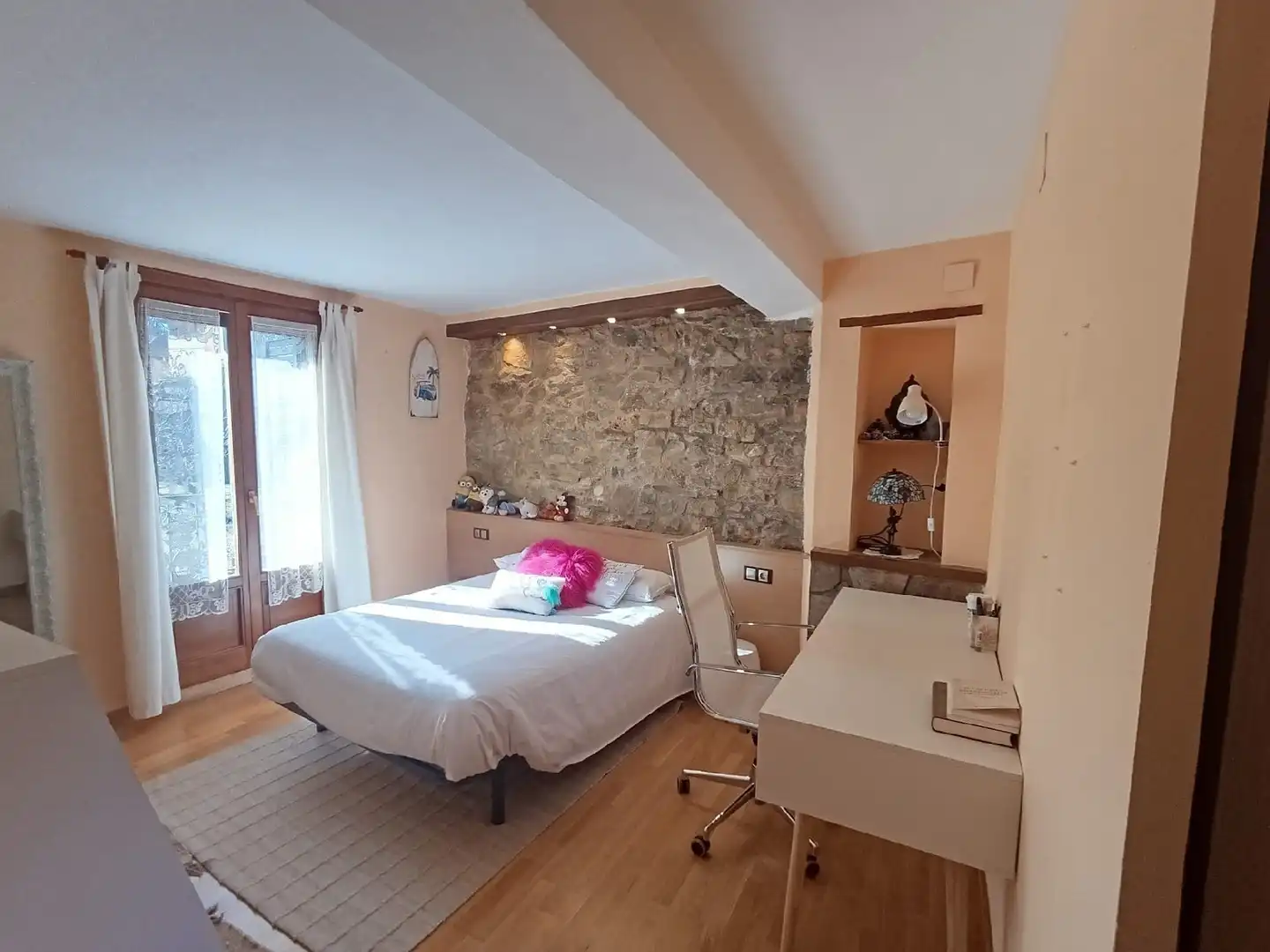 Dormitori de Casa o xalet en venda en Graus amb Calefacció, Jardí privat i Terrassa